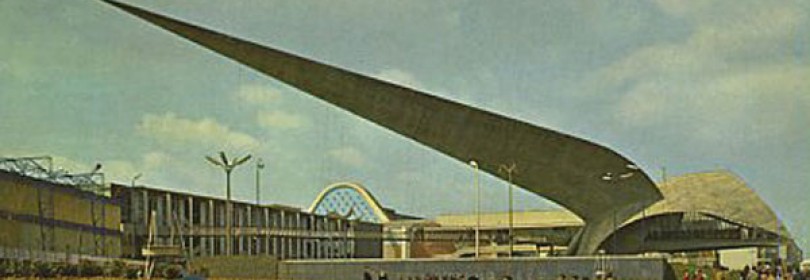 Pijl van de Burgerlijke Bouwkunde © Bauwesen - Atomium